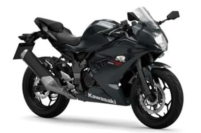 Kawasaki Ninja 125 (2026) thumbnail 3