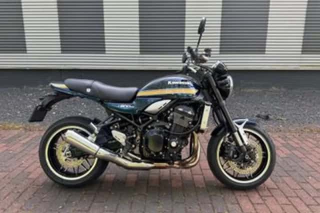 Kawasaki Z900RS (2023) thumbnail 1