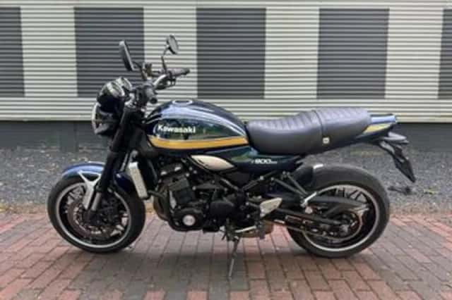 Kawasaki Z900RS (2023) thumbnail 2