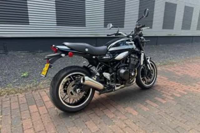 Kawasaki Z900RS (2021) thumbnail 2