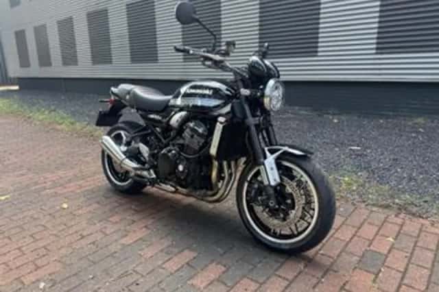 Kawasaki Z900RS (2021) thumbnail 3