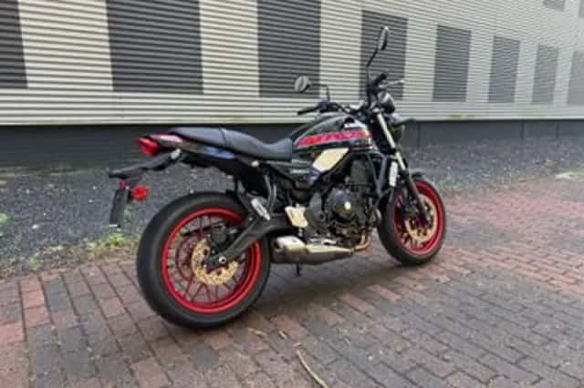 Kawasaki Z 650 RS (2026) thumbnail 3