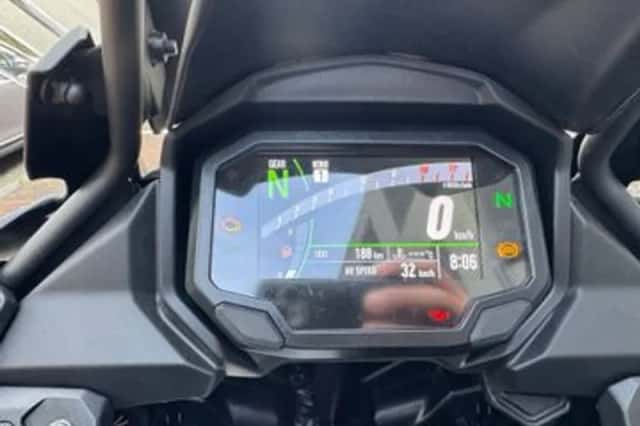 Kawasaki KLE 650 Versys (2026) thumbnail 4