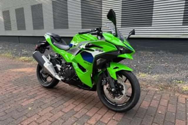 Kawasaki Ninja 500 (2026) thumbnail 2