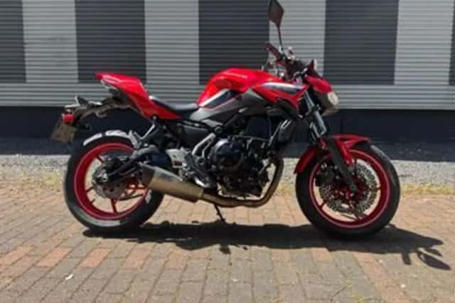 Kawasaki Z 650 50TH Anniversary (2022) thumbnail 1