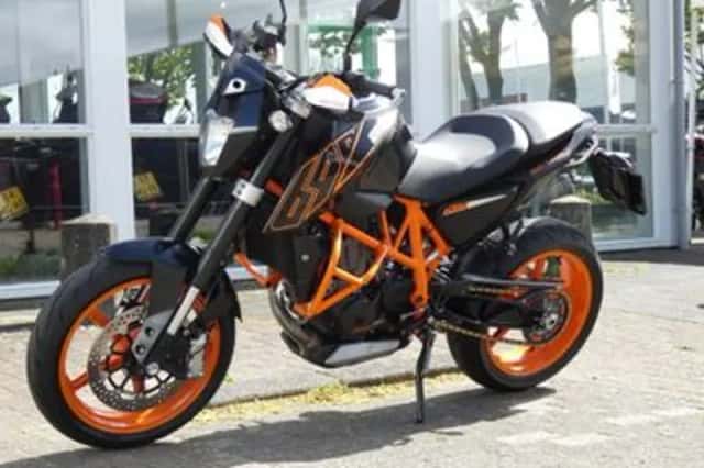 KTM 690 Duke (2012) thumbnail 6