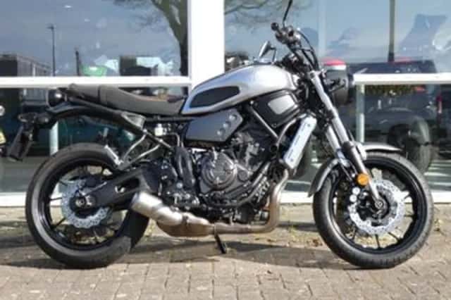 Yamaha XSR700 (2017) thumbnail 1