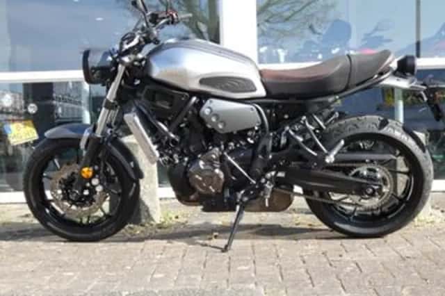 Yamaha XSR700 (2017) thumbnail 5