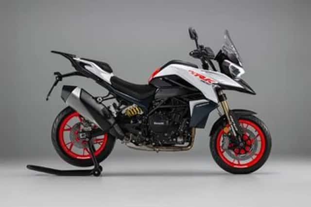 Benelli TRK 902 Stradale (2026) thumbnail 3