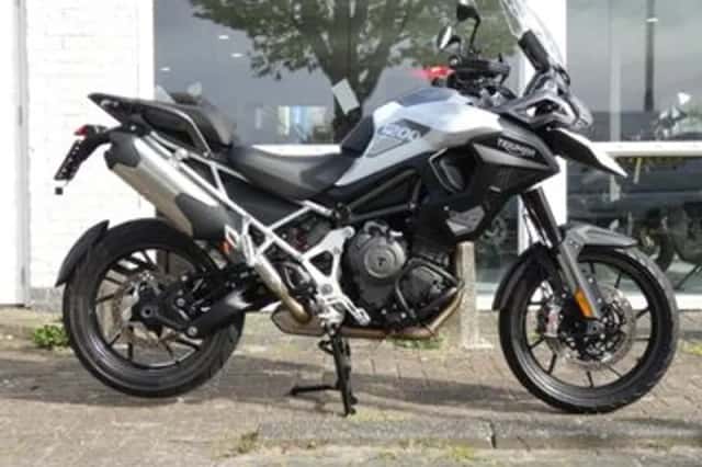 Triumph Tiger 1200 GT (2024) thumbnail 1