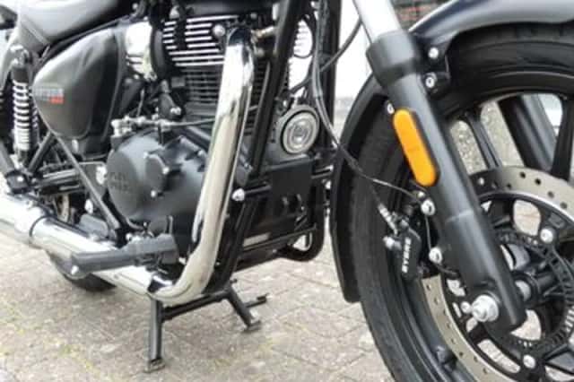 Royal Enfield Meteor 350 (2021) thumbnail 3