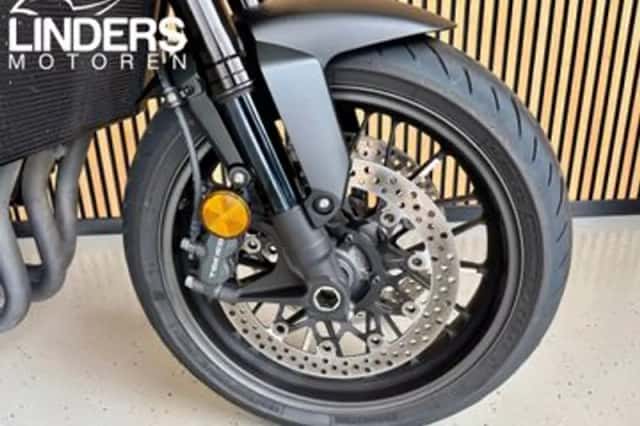 Honda CB 1000R Black Edition (2023) thumbnail 3