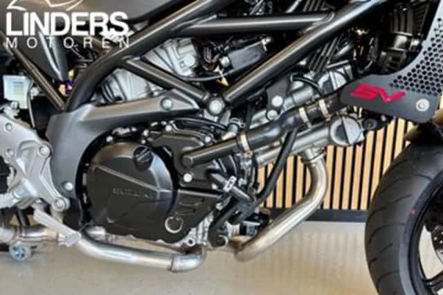 Suzuki SV650 (2016) thumbnail 5