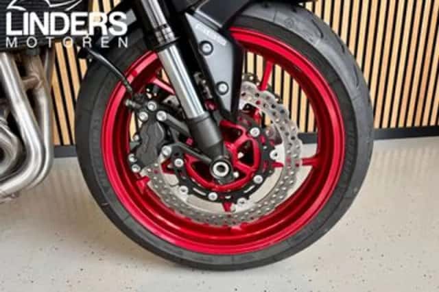 Kawasaki Z900 (2021) thumbnail 3