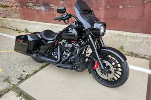 Harley-Davidson Road King Special Flhrxs (2018) thumbnail 3