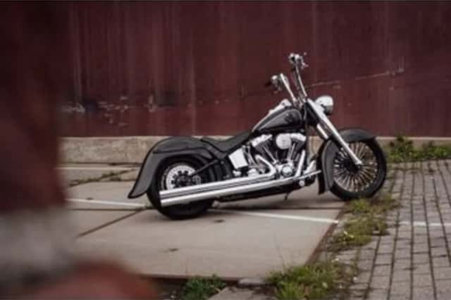 Harley-Davidson Fat Boy (2002) thumbnail 2
