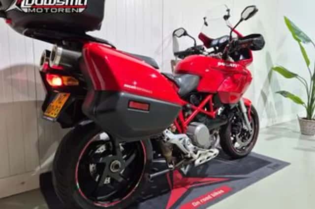 Ducati Multistrada 1100 (2010) thumbnail 3