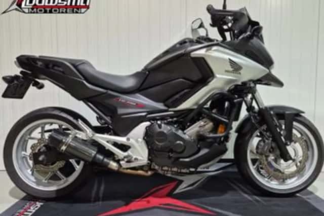 Honda NC750X (2017) thumbnail 1