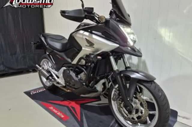 Honda NC750X (2017) thumbnail 3