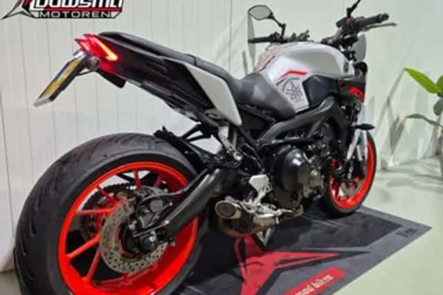 Yamaha MT-09 (2020) thumbnail 3