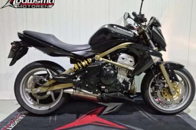 Kawasaki Er-6n (2006) thumbnail 1
