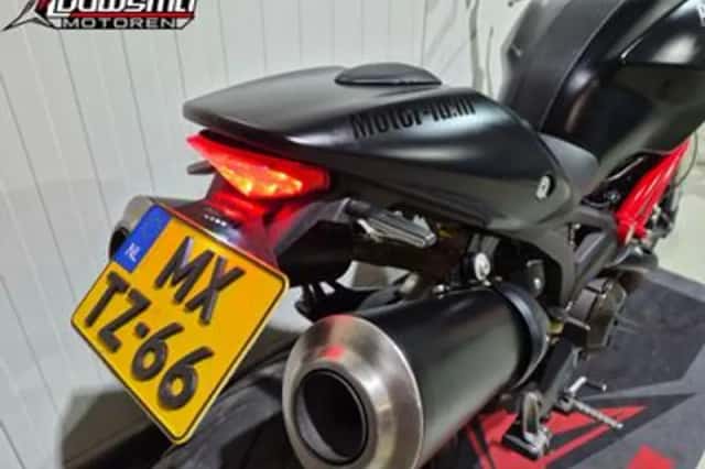 Ducati M 1100 (2010) thumbnail 4