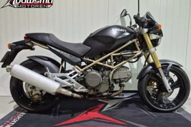 Ducati M 600 (1999) thumbnail 1
