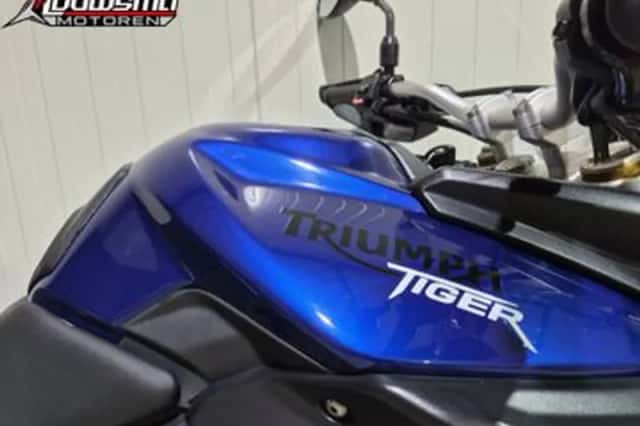 Triumph Tiger 800 XR (2015) thumbnail 5