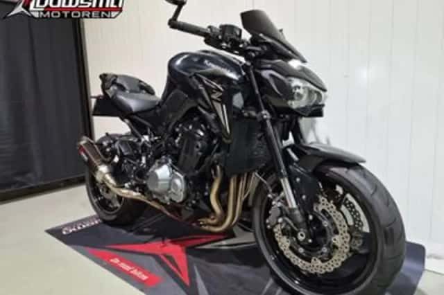 Kawasaki Z900 (2018) thumbnail 2