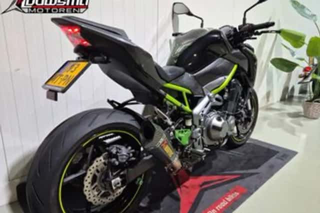 Kawasaki Z900 (2017) thumbnail 3
