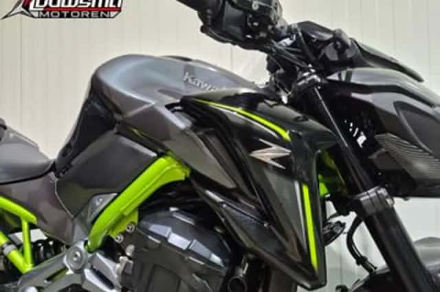 Kawasaki Z900 (2017) thumbnail 6