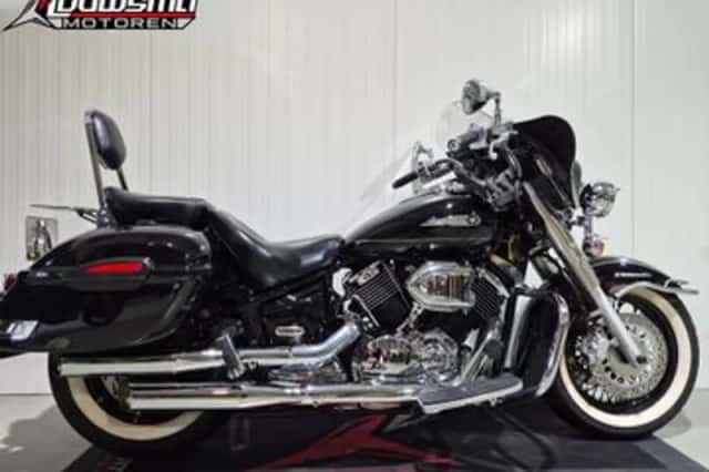 Yamaha XVS 1100 Drag Star Classic (2001) thumbnail 1