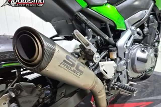 Kawasaki Z900 (2017) thumbnail 6