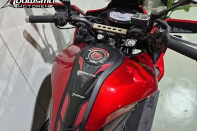 Yamaha Tracer 700 (2017) thumbnail 6