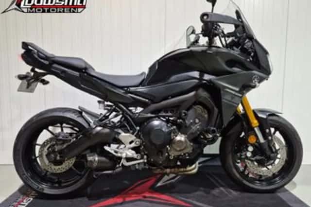 Yamaha Tracer 900 (2017) thumbnail 1