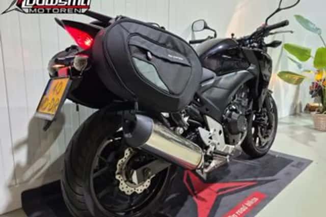 Honda CB500F (2013) thumbnail 4