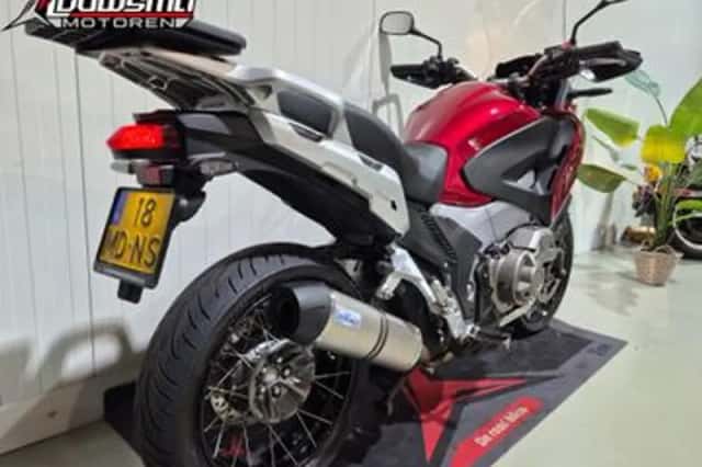Honda VFR 1200 X Crosstourer (2013) thumbnail 3