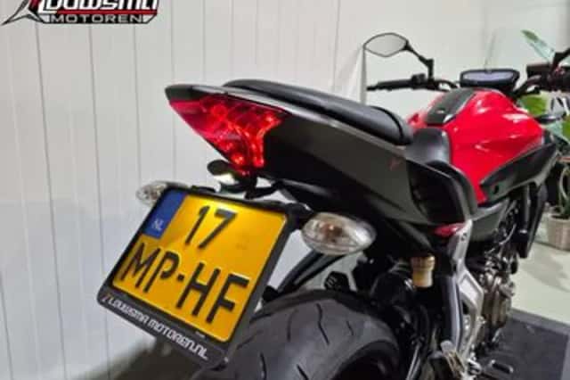 Yamaha MT-07 (2014) thumbnail 4