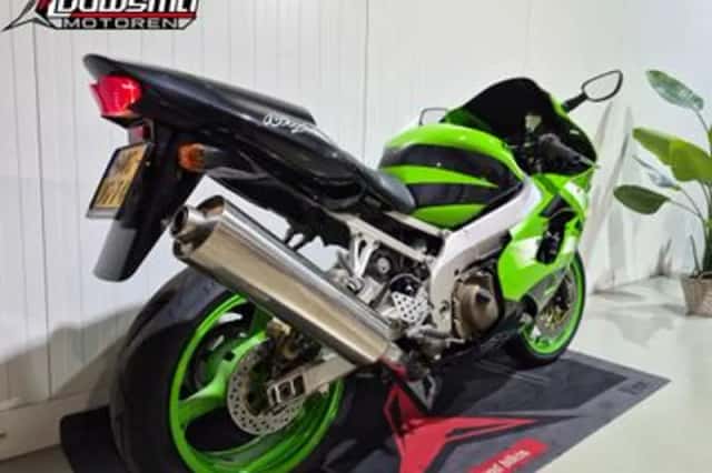 Kawasaki Ninja (2002) thumbnail 3