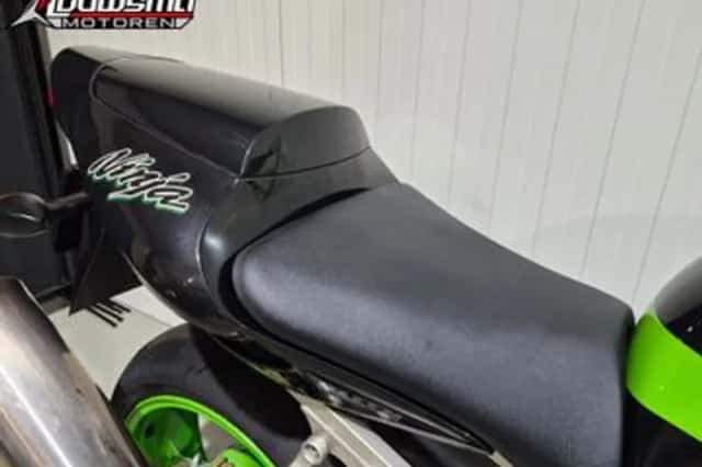 Kawasaki Ninja (2002) thumbnail 4