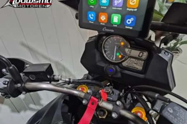 Suzuki V-Strom (2015) thumbnail 4