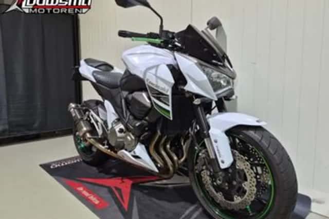 Kawasaki Z800 (2015) thumbnail 2