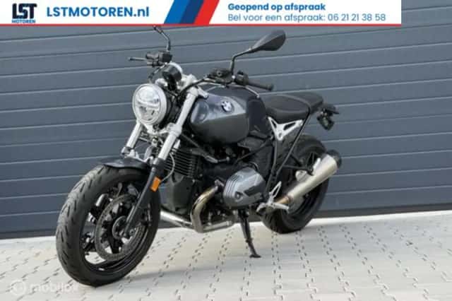 BMW R nine t pure (2024) thumbnail 3