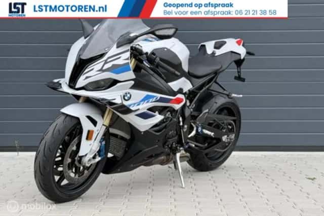 BMW S 1000 RR (2024) thumbnail 3