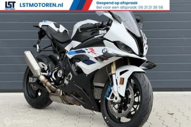 BMW S 1000 RR (2024) thumbnail 4