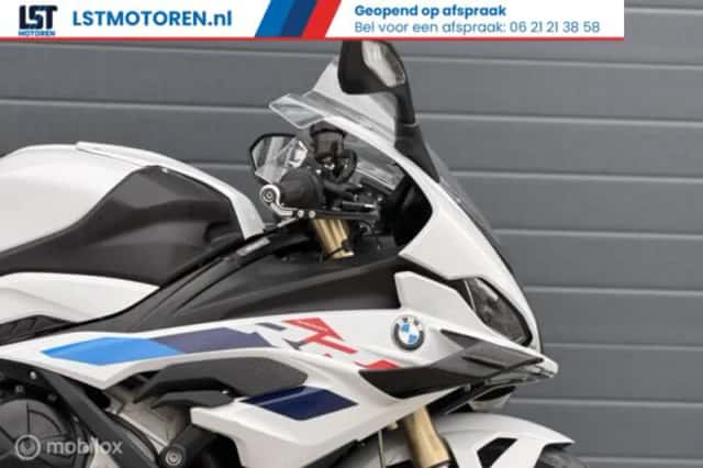 BMW S 1000 RR (2024) thumbnail 6