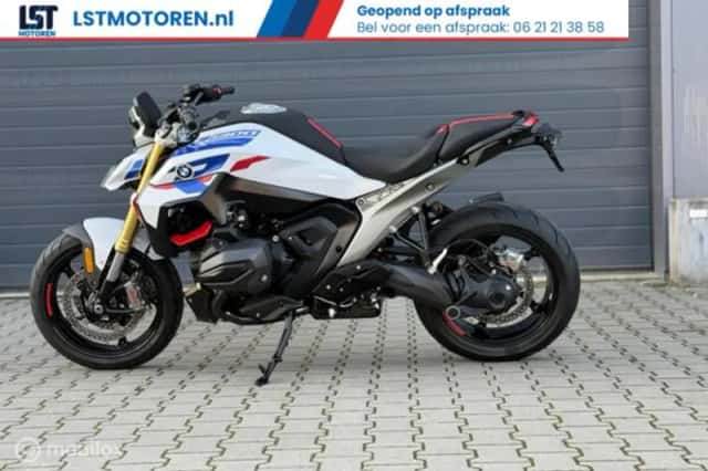 BMW R 1300 R BTWER (2025) thumbnail 2