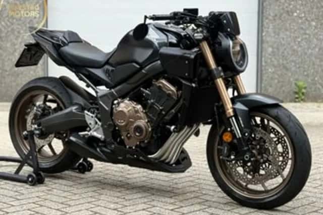 Honda CB650R (2024) thumbnail 1