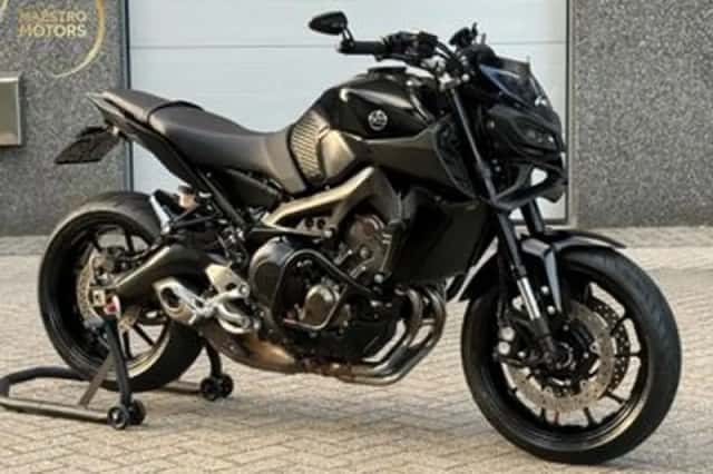 YAMAHA MT 09 ABS (2020) thumbnail 1