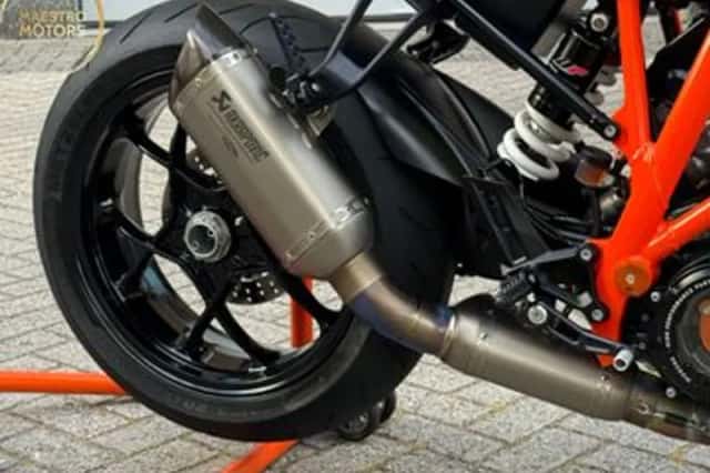 KTM 1290 SUPER DUKE R (2019) thumbnail 5